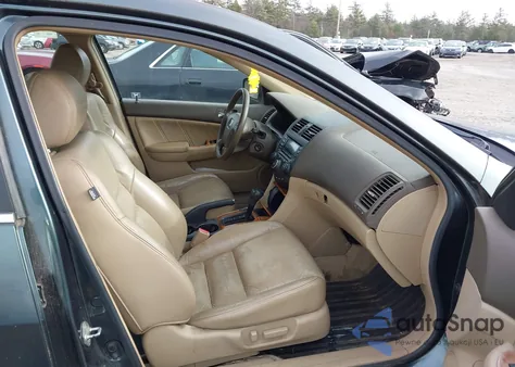 2005 Honda Accord 3.0 Ex из США, поврежденный, VIN 1HGCM665X5A015650